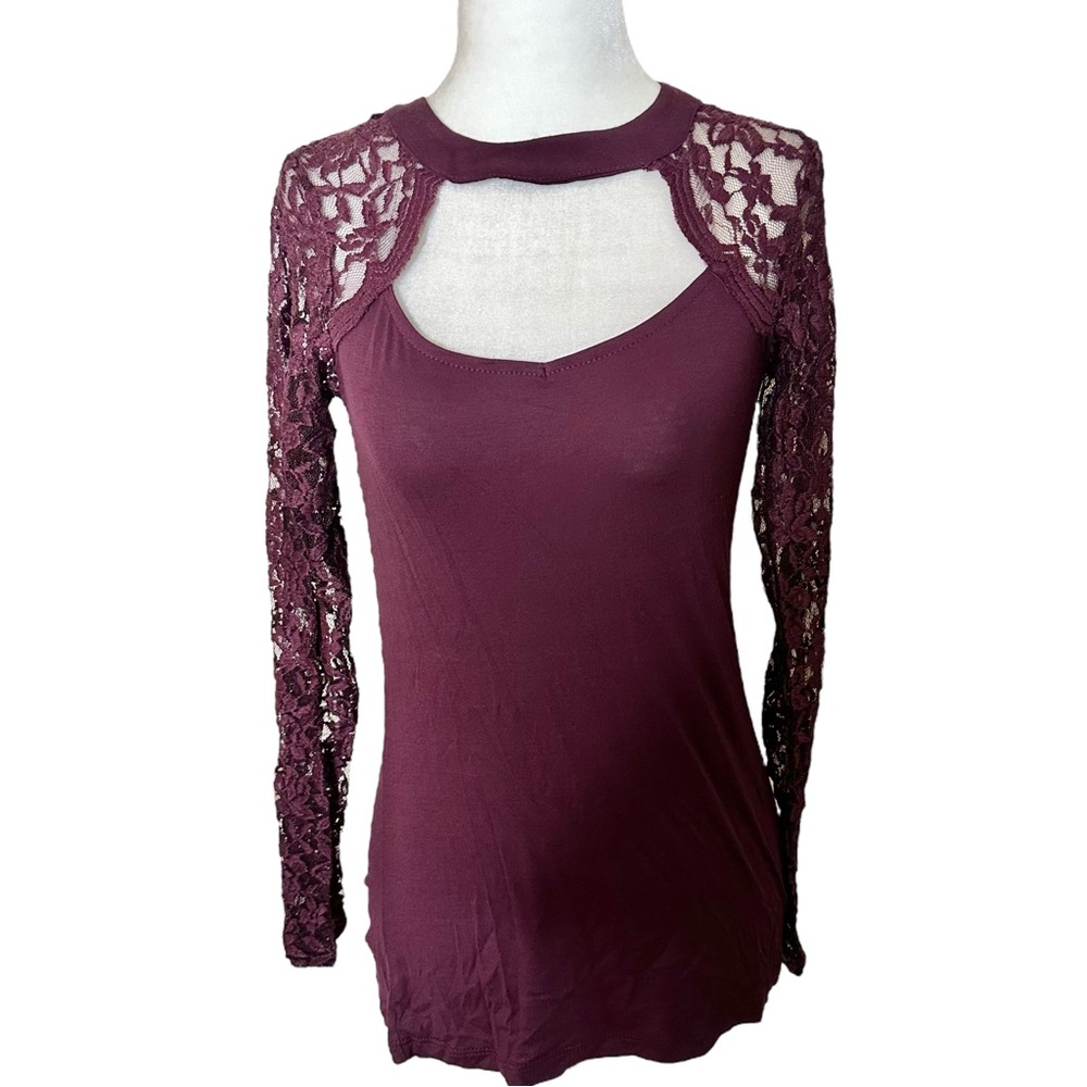 Host Pick* Queen Ann Neckline Choker Lace Sleeves Keyhole Back Top XS